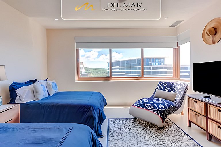 Palma 301 by Del Mar