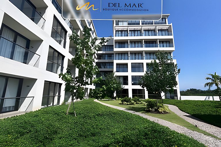 SH Mio 204-A by Del Mar