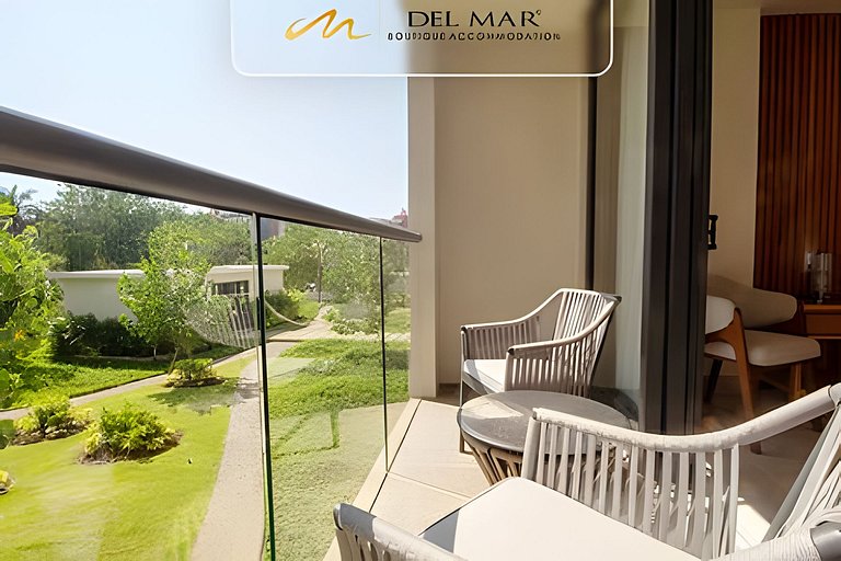 SH Mio 204-A by Del Mar