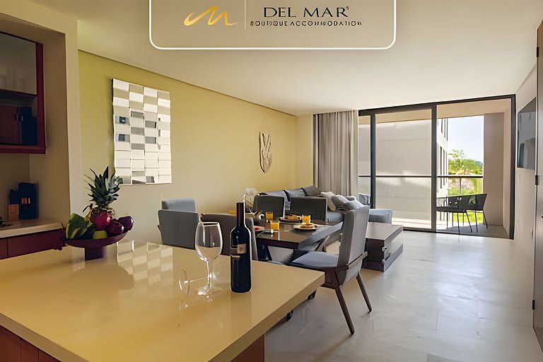 SH Mio 204-A by Del Mar
