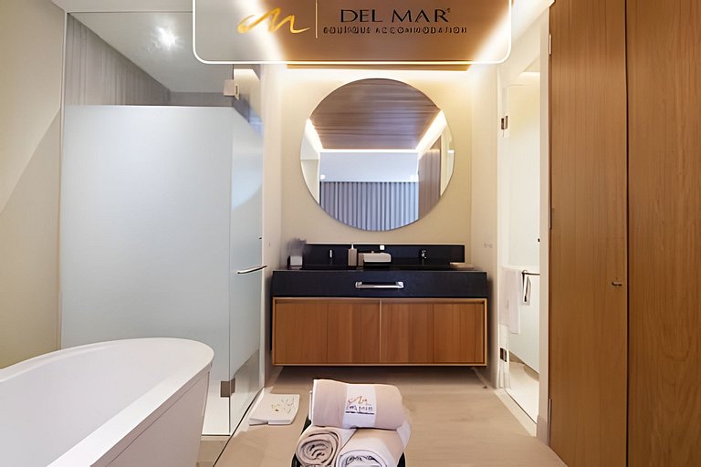 SH Mio 204-A by Del Mar