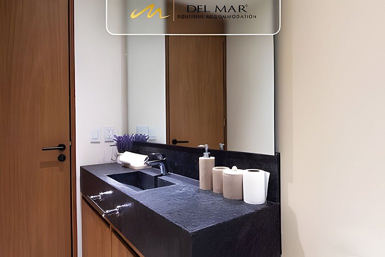 SH Mio 204-A by Del Mar