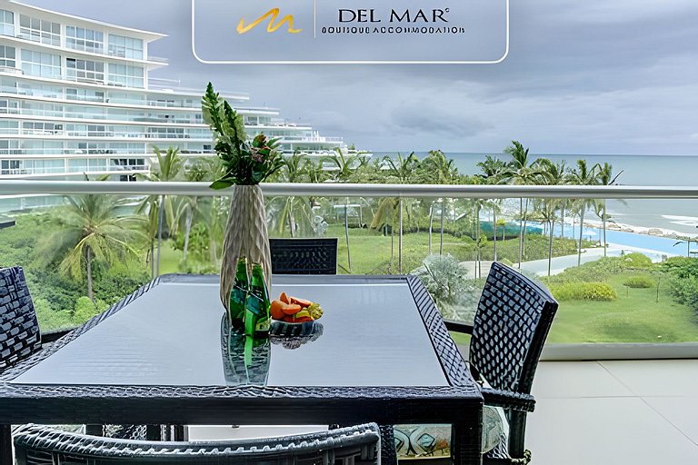 Península 5Q by Del Mar