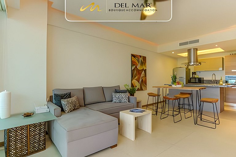 Península 5Q by Del Mar