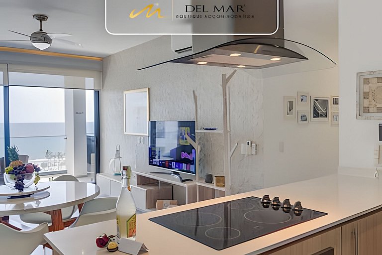 Aria Ocean 807 by Del Mar