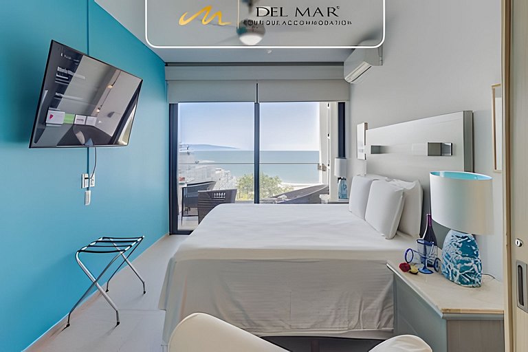 Aria Ocean 807 by Del Mar