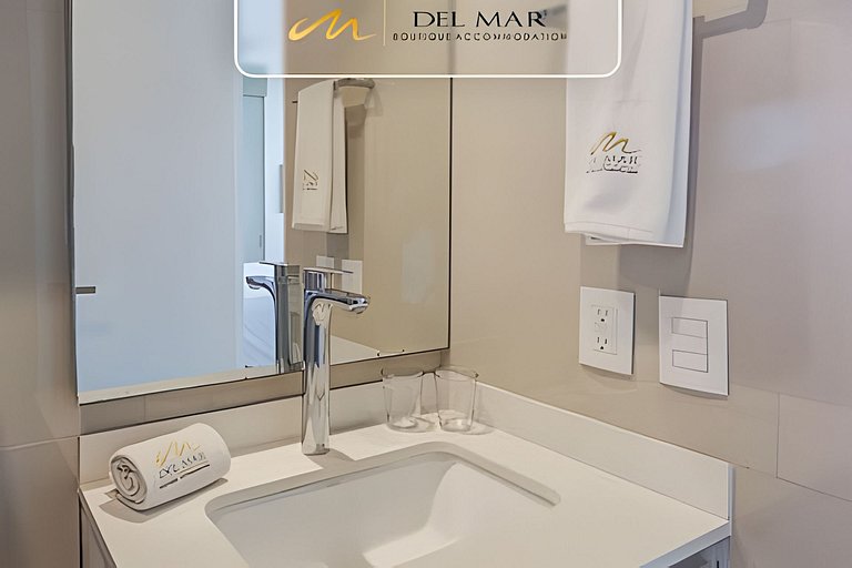 Aria Ocean 807 by Del Mar