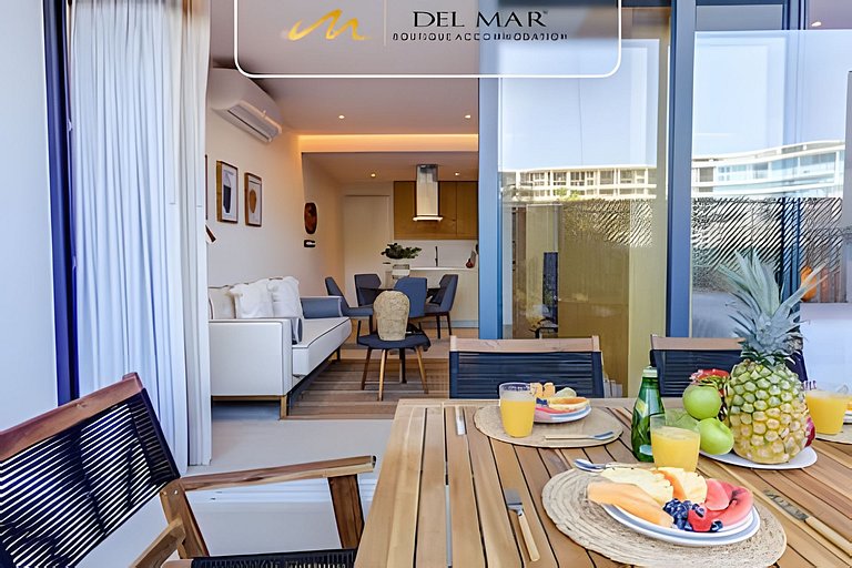 Aria Ocean 113 by Del Mar