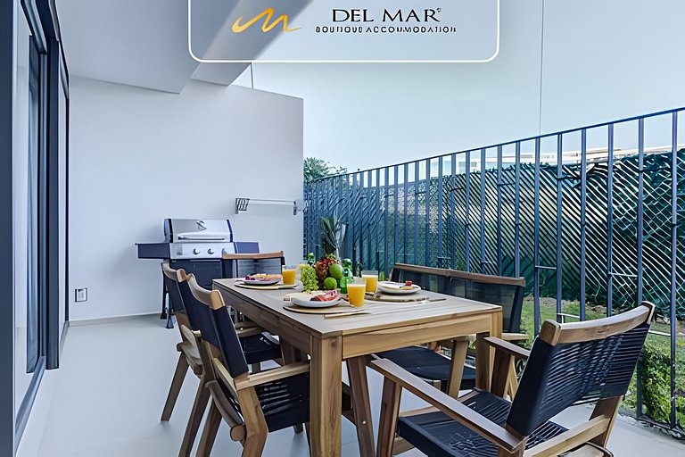 Aria Ocean 113 by Del Mar