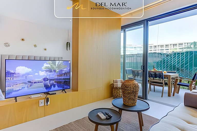 Aria Ocean 113 by Del Mar