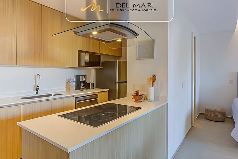 Aria Ocean 113 by Del Mar