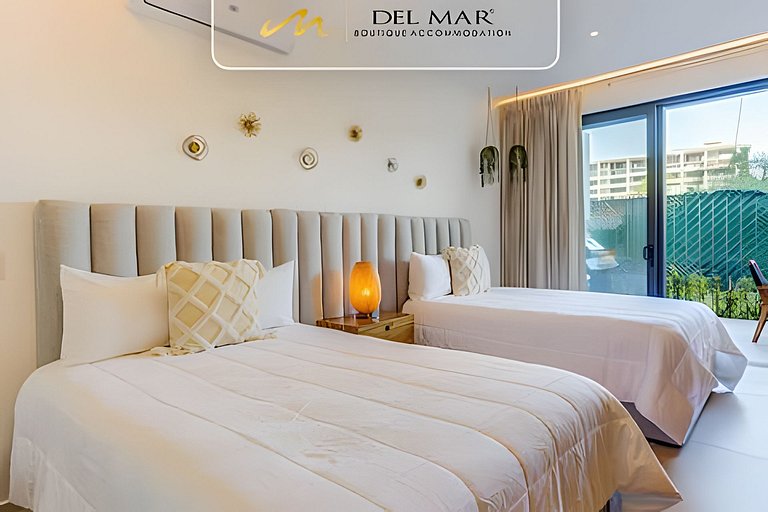 Aria Ocean 113 by Del Mar