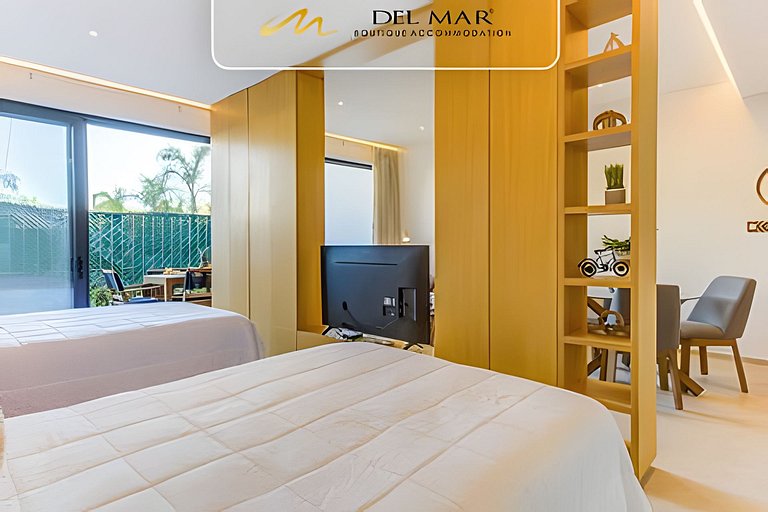 Aria Ocean 113 by Del Mar
