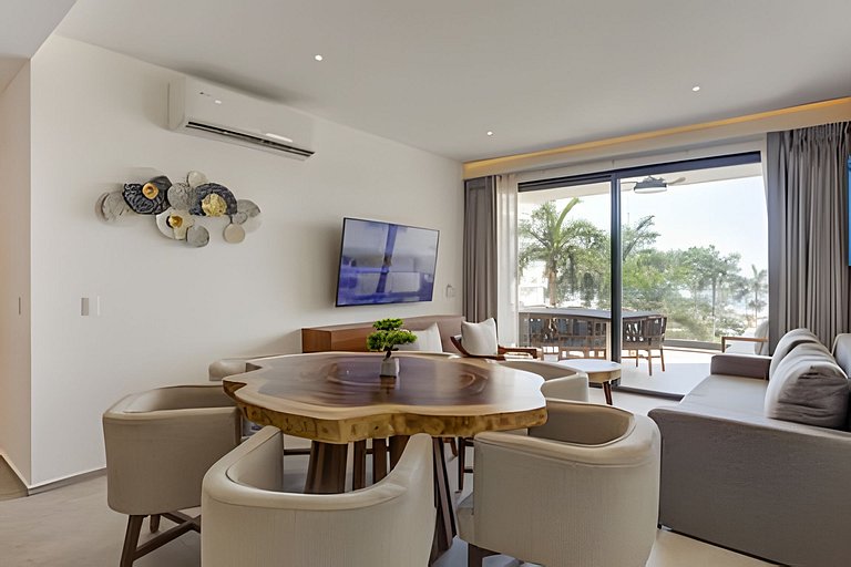 Aria Ocean 406 by Del Mar