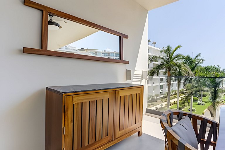 Aria Ocean 406 by Del Mar