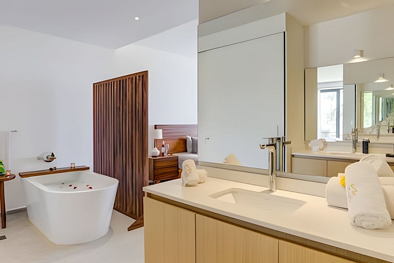 Aria Ocean 406 by Del Mar