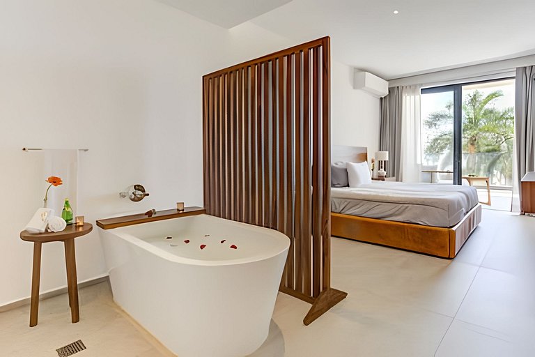 Aria Ocean 406 by Del Mar