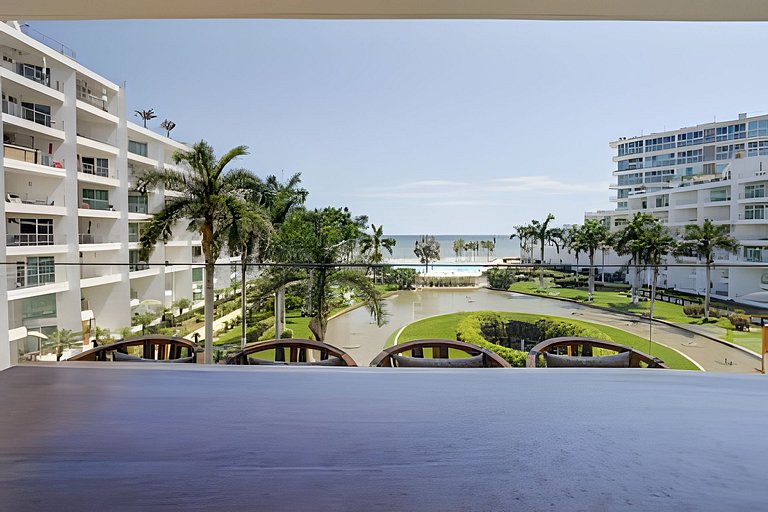 Aria Ocean 406 by Del Mar