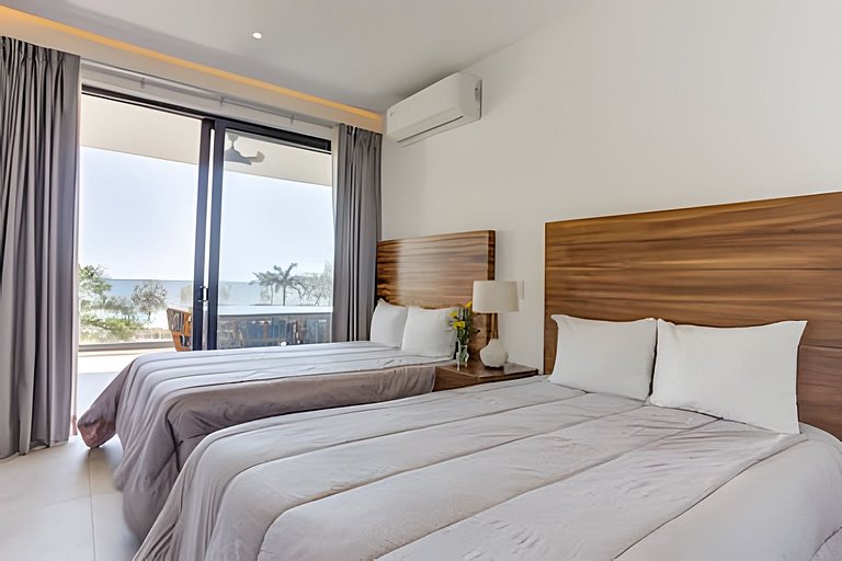 Aria Ocean 406 by Del Mar