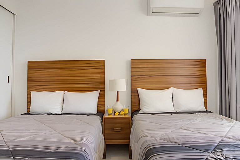 Aria Ocean 406 by Del Mar
