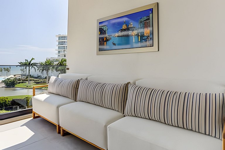 Aria Ocean 406 by Del Mar