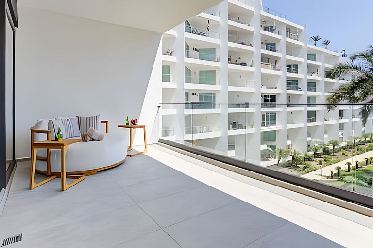 Aria Ocean 406 by Del Mar