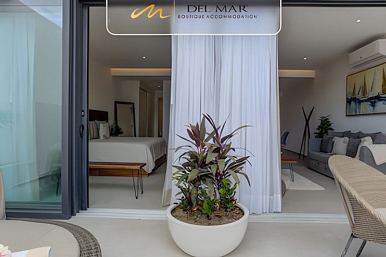 Aria Ocean 109 by Del Mar