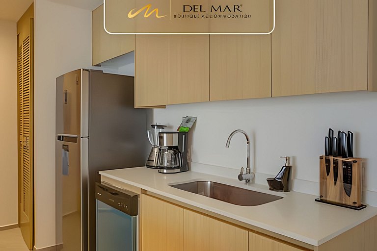 Aria Ocean 109 by Del Mar