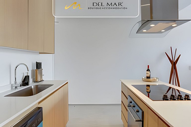 Aria Ocean 109 by Del Mar