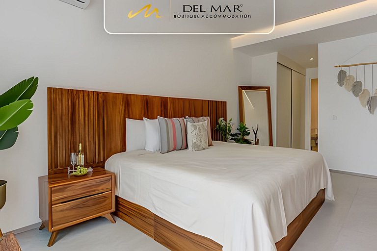 Aria Ocean 109 by Del Mar