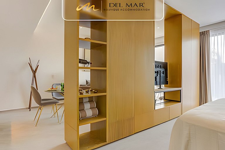 Aria Ocean 109 by Del Mar