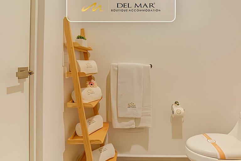 Aria Ocean 109 by Del Mar