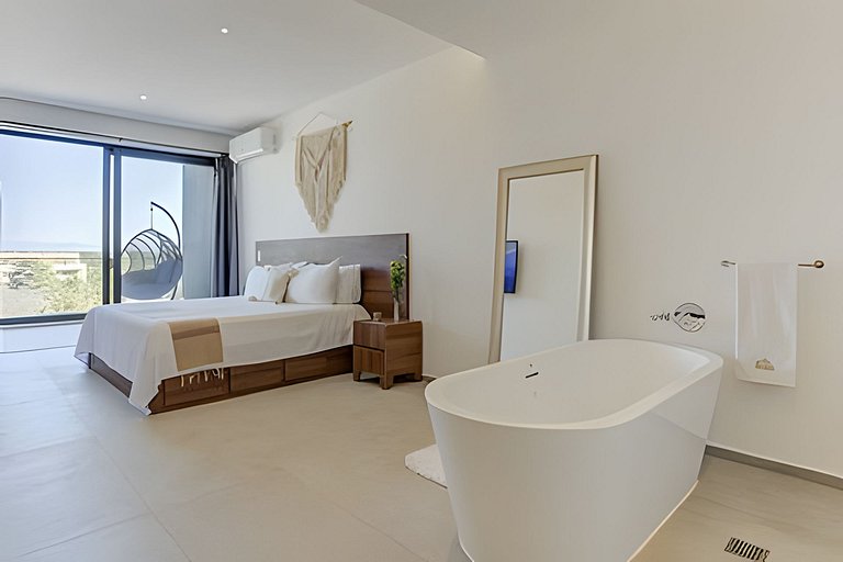 Aria Ocean 511 by Del Mar