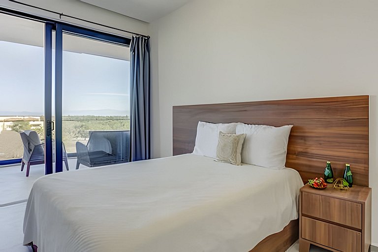 Aria Ocean 511 by Del Mar