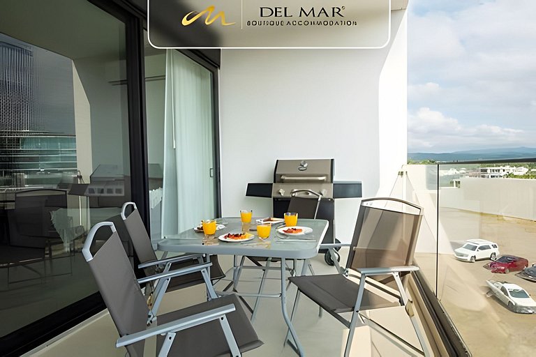 Aria 402 Montaña by Del Mar