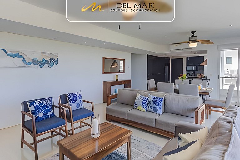 Nitta 301 by Del Mar