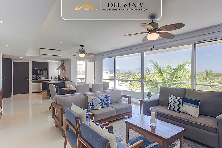 Nitta 301 by Del Mar