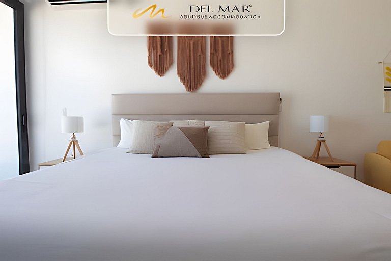 Aria Ocean 614 by Del Mar