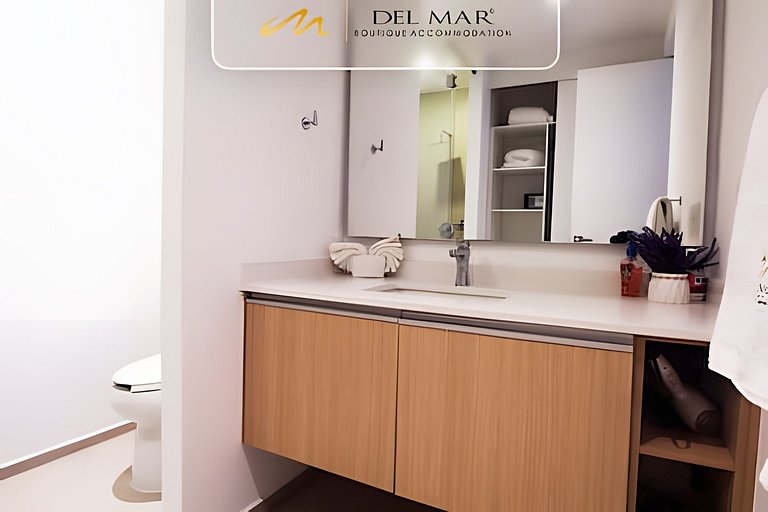 Aria Ocean 614 by Del Mar