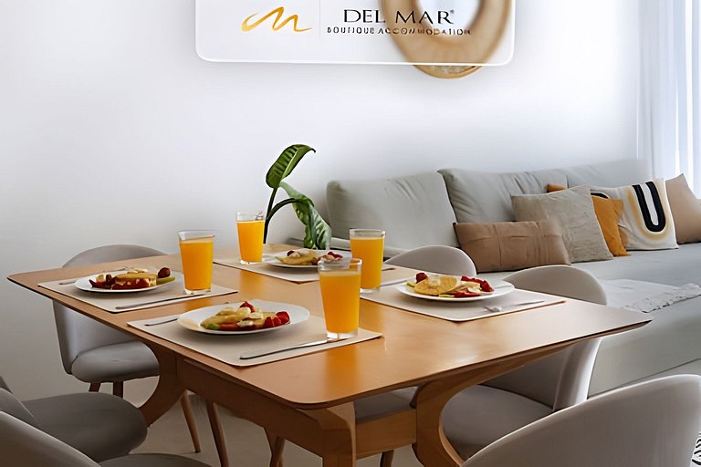 Aria Ocean 614 by Del Mar
