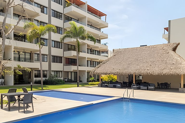 Puertarena C09 by Del Mar