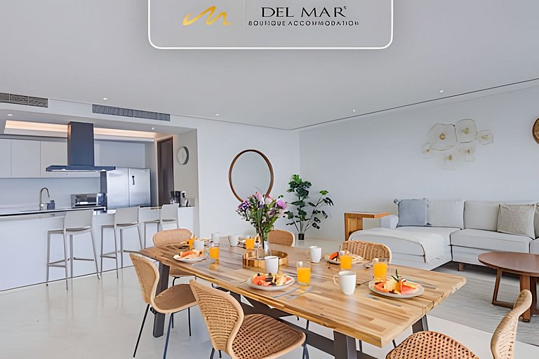Bolongo 515 by Del Mar