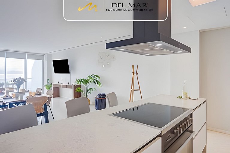 Bolongo 515 by Del Mar