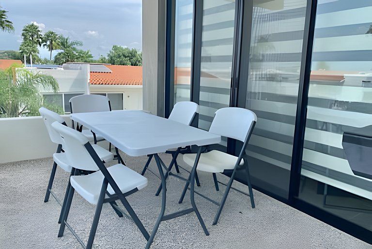 Puertarena C12 by Del Mar