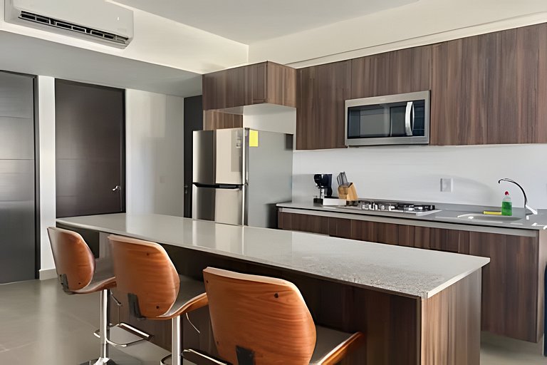 Puertarena C12 by Del Mar