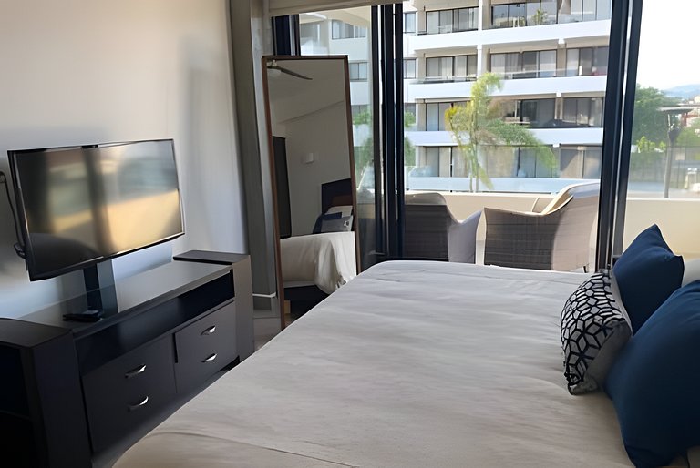 Puertarena C12 by Del Mar