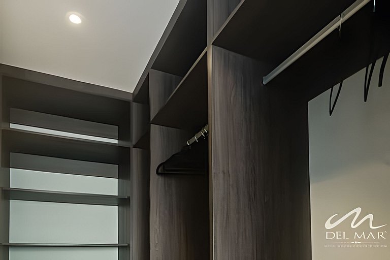 Narval 406 by Del Mar
