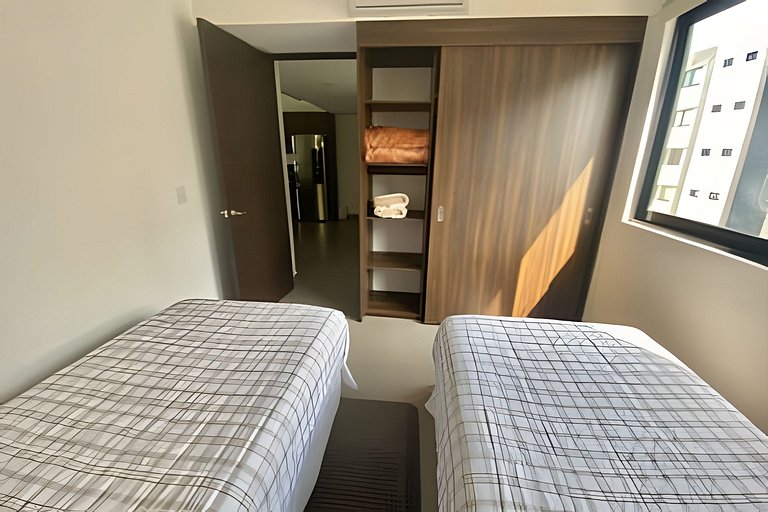 Puertarena C13 by Del Mar