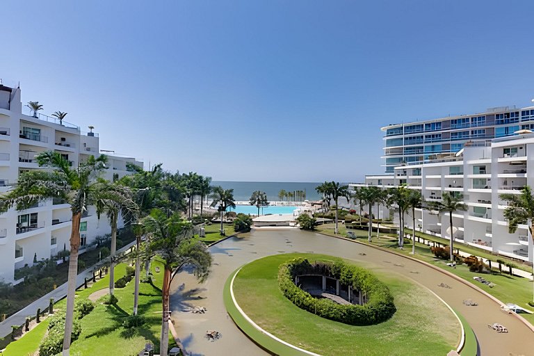 Aria Ocean 606 by Del Mar