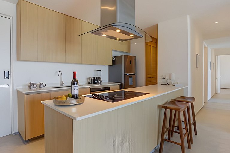 Aria Ocean 606 by Del Mar